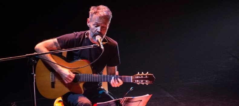 Un tornado dulce: Gabo Ferro en su propia voz, cuerpo y espíritu.