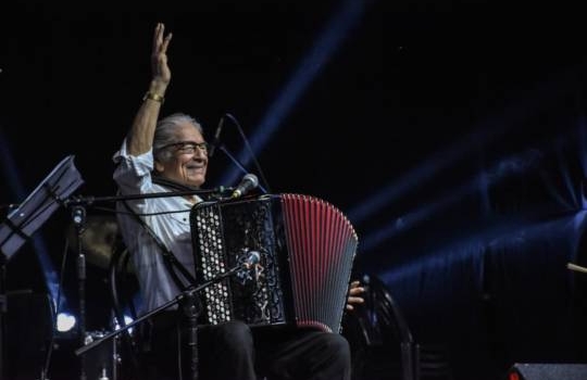 Raúl Barboza en Hasta Trilce