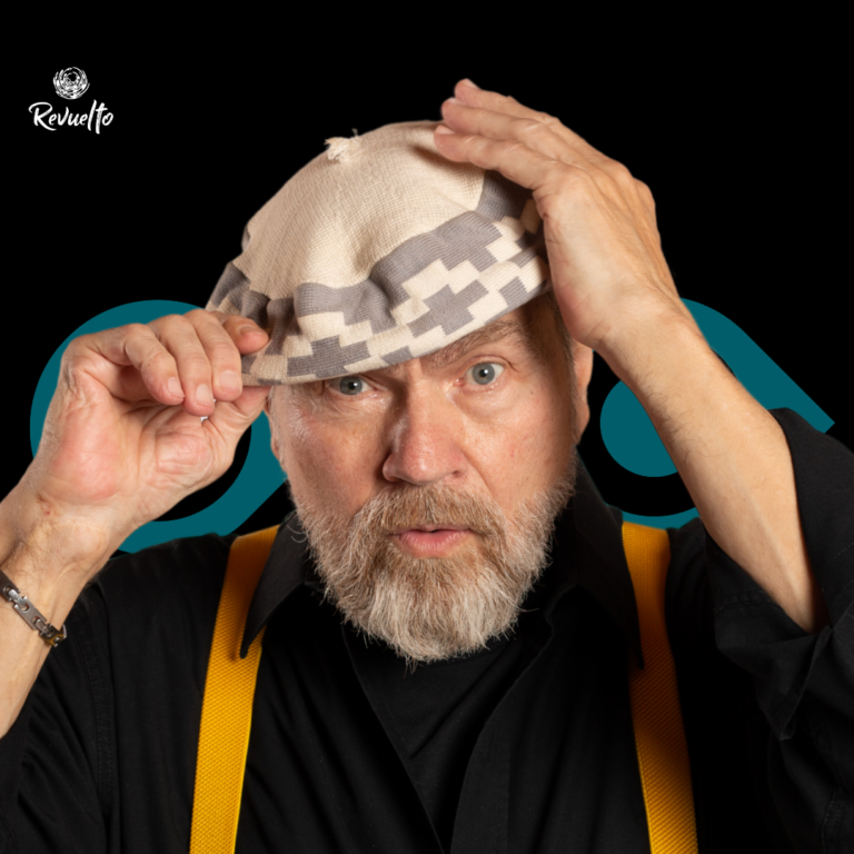 El desconcierto necesario: Quique Pesoa en el lanzamiento de Revuelto Radio