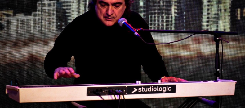EL MENDOCINO MARCELO LÓPEZ PRESENTA SU ÁLBUM EN VIVO EN CAFÉ BERLÍN