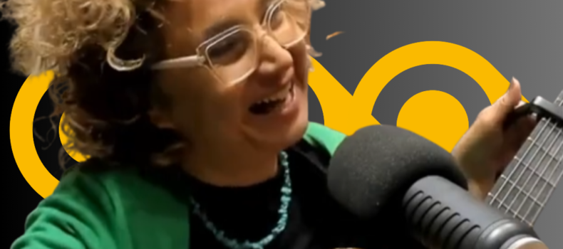 Luciana Jury: voz, guitarra y vuelo