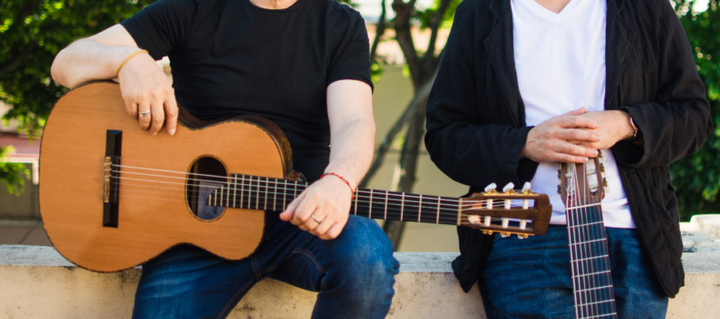 Festival Vinilo – Ernesto Snajer. Presentación de «8 piezas para dúo de guitarras». Invitado especial: Matías Arriazu