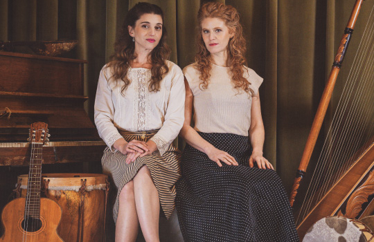 Eva y Nadia – Hasta que aclare