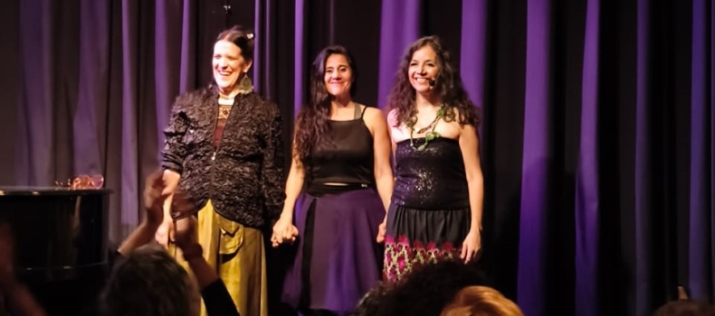 MaZaZo Trío: “Escucho voces” en una noche que encendió el canto compartido