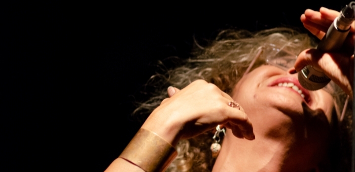 LUCIANA JURY en Festival de Cosquín