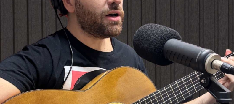 Paraná Berreta: Larralde, Iorio y el Indio en una misma guitarra