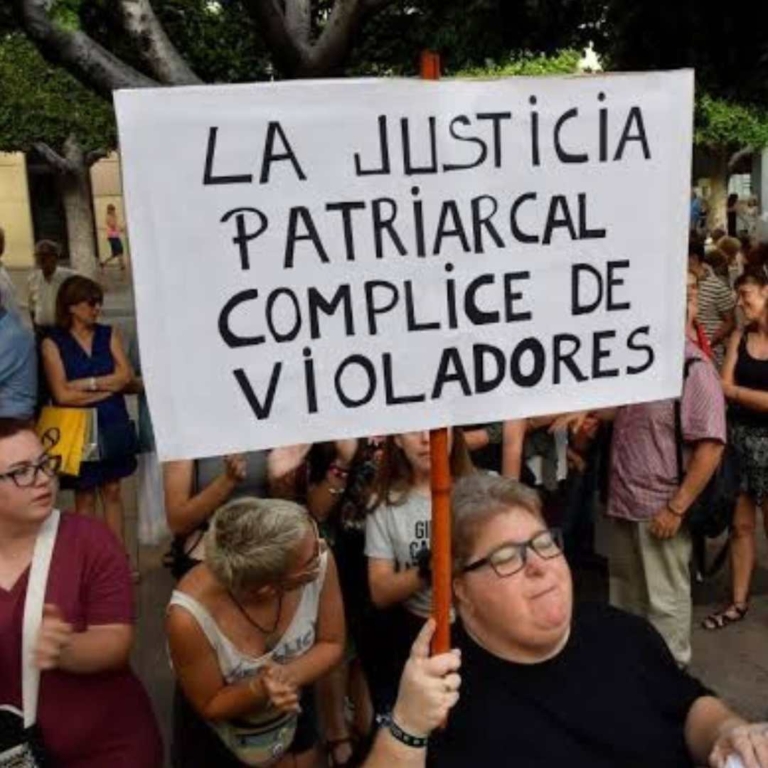 Un error de tipeo puede liberarlo. Cande, dos años de espera por justicia.