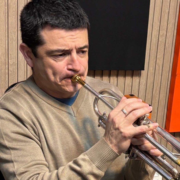 Mariano Loiácono, trompeta jazz, jazz argentino, Juan Falú, Revuelto Gramajo, Revuelto Radio, Cruz Alta Córdoba, jazz y folclore, música improvisada, escena jazz Nueva York